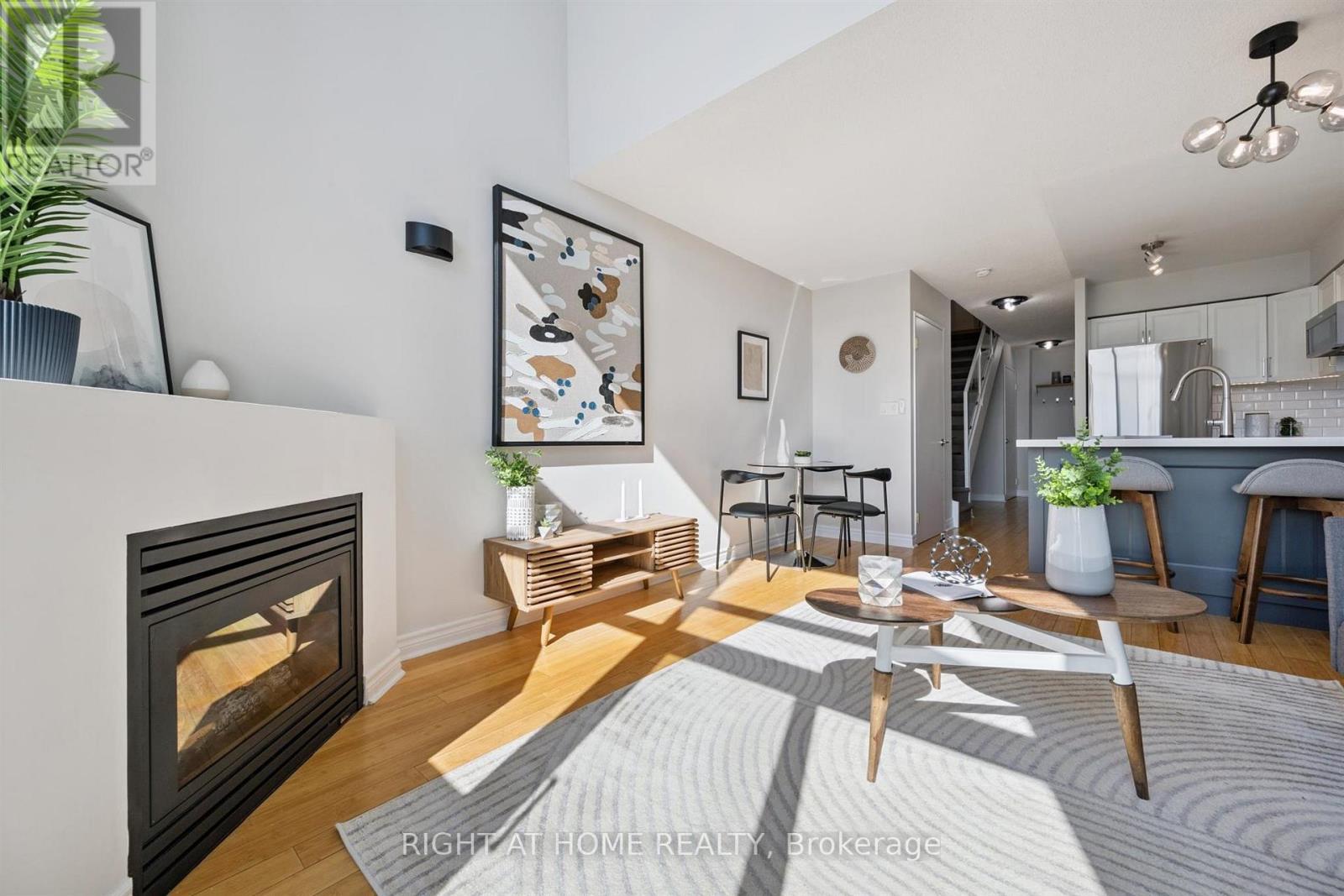 409 - 200 Manitoba Street, Toronto, Ontario  M8Y 4G7 - Photo 9 - W12913184