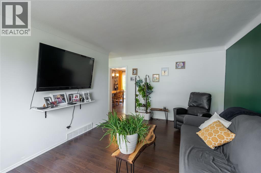 480 Bright Street, Sarnia, Ontario  N7T 4G6 - Photo 5 - 26006053