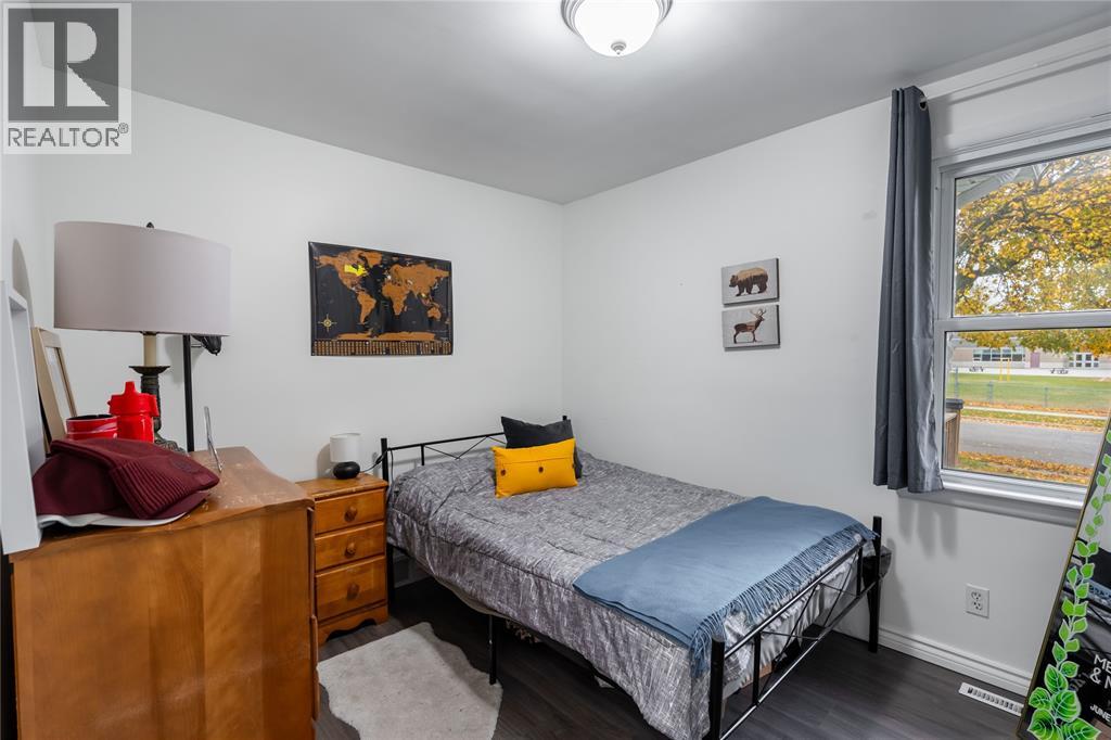 480 Bright Street, Sarnia, Ontario  N7T 4G6 - Photo 16 - 26006053