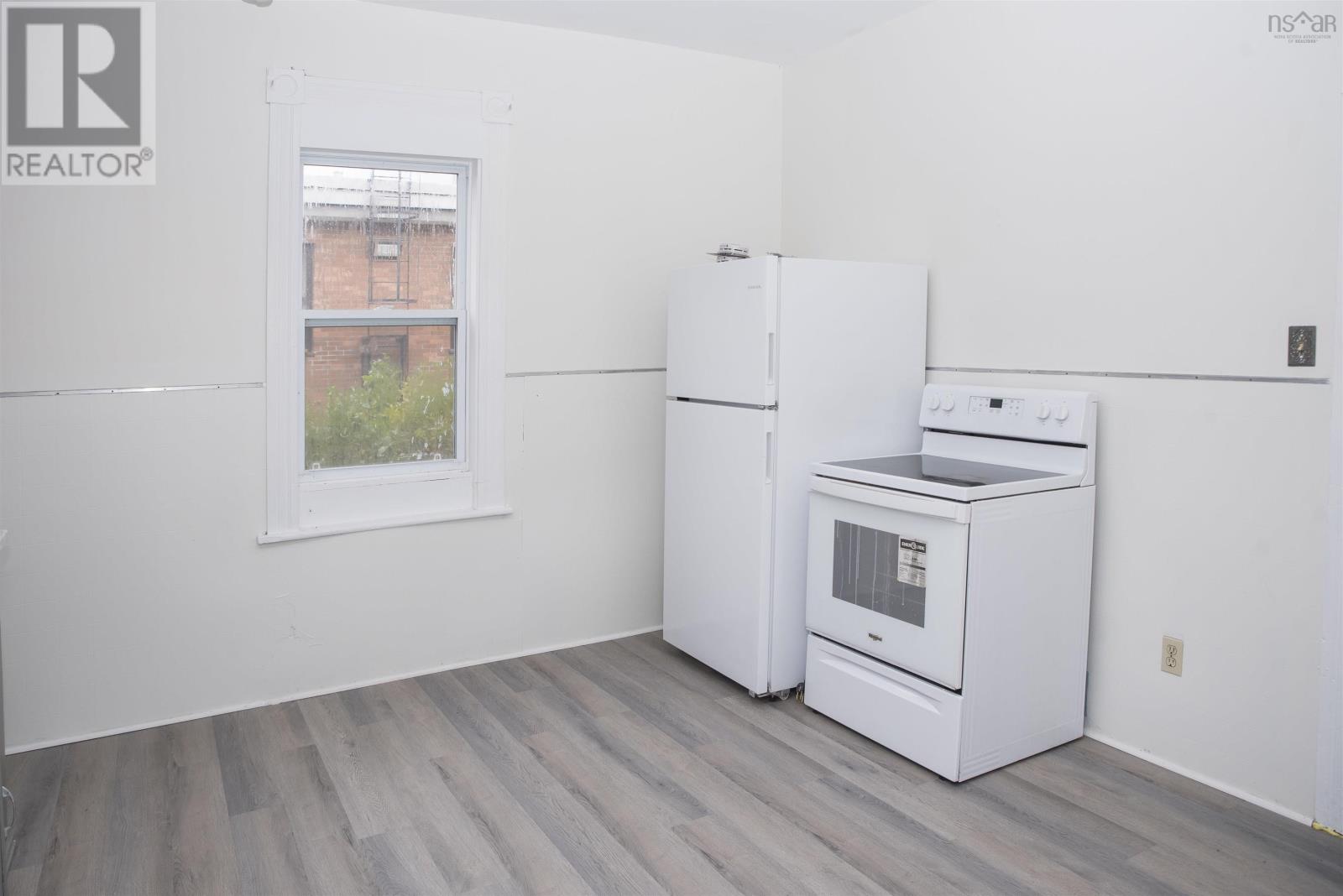 31 Forbes Court, Sydney, Nova Scotia  B1P 5Y4 - Photo 7 - 202528231