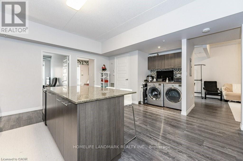 #1002 - 8 Hickory Street, Waterloo, Ontario  N2L 3H6 - Photo 10 - X12913090