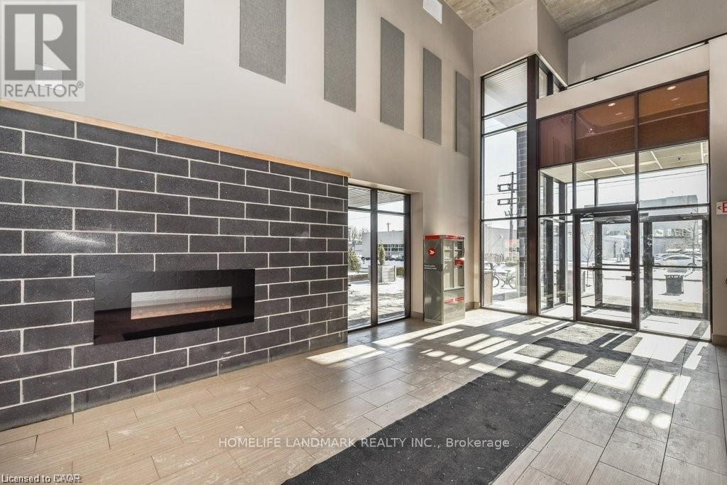 #1002 - 8 Hickory Street, Waterloo, Ontario  N2L 3H6 - Photo 3 - X12913090