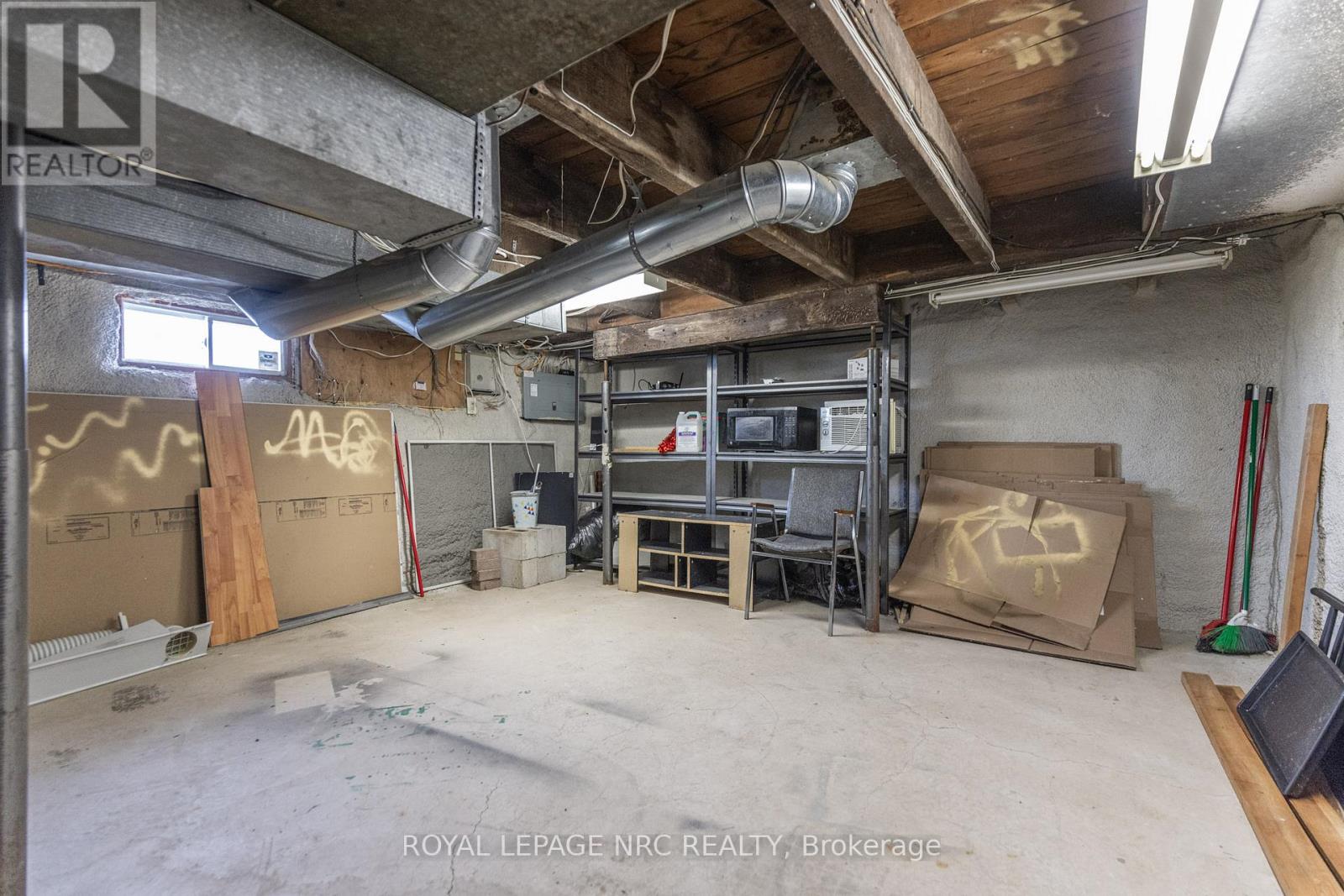 44 Carlisle Street, St. Catharines, Ontario  L2R 4H4 - Photo 34 - X12913126