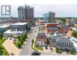 44 CARLISLE STREET, St. Catharines, Ontario