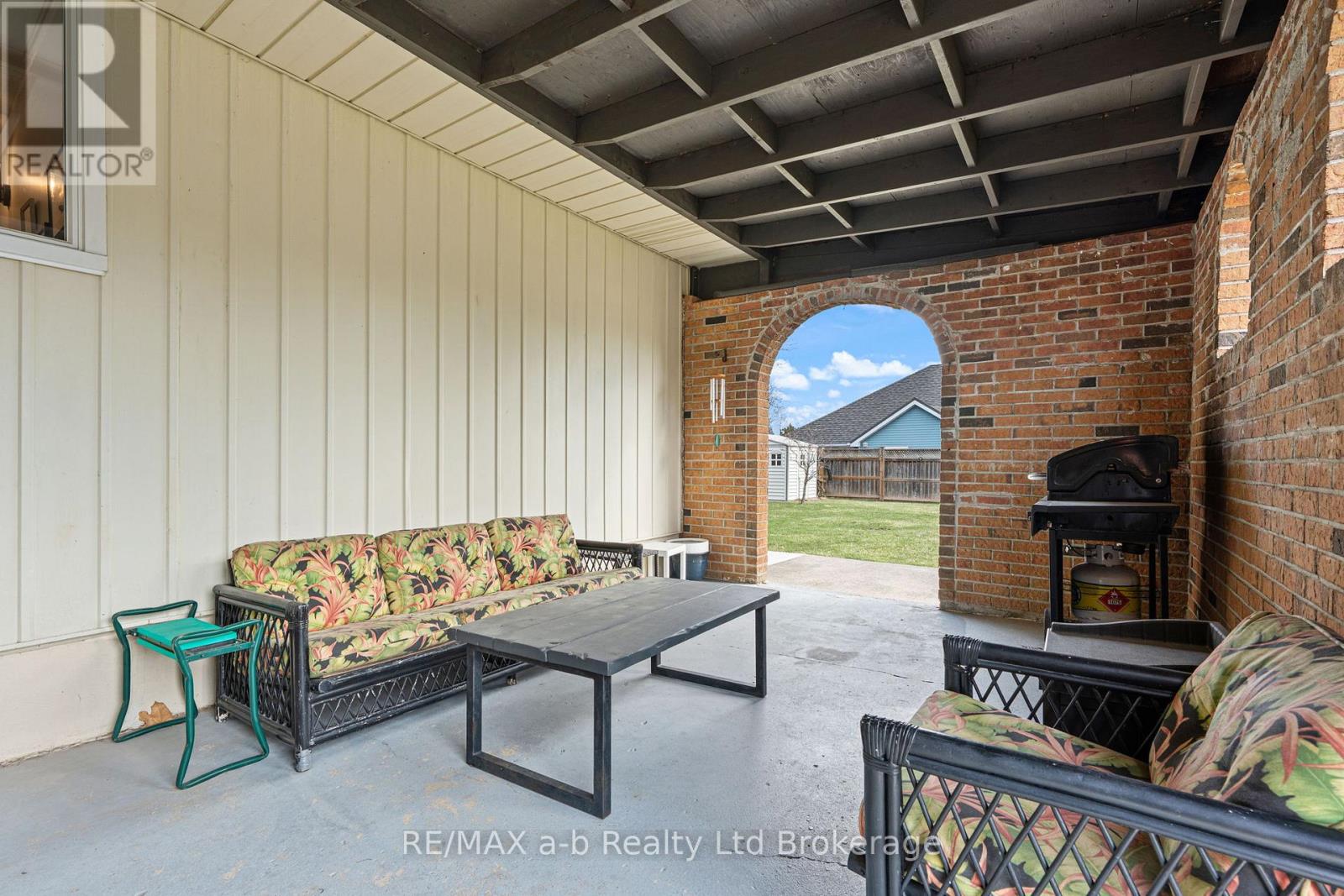 24 Denrich Avenue, Tillsonburg, Ontario  N4G 4W2 - Photo 26 - X12909574