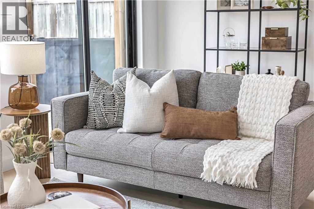 107 Winniett Street, Brantford, Ontario  N3T 1N1 - Photo 20 - 40804029