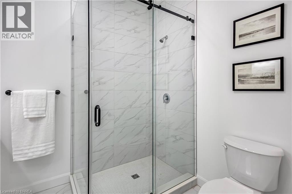 105 Winniett Street, Brantford, Ontario  N3T 1N1 - Photo 34 - 40802911