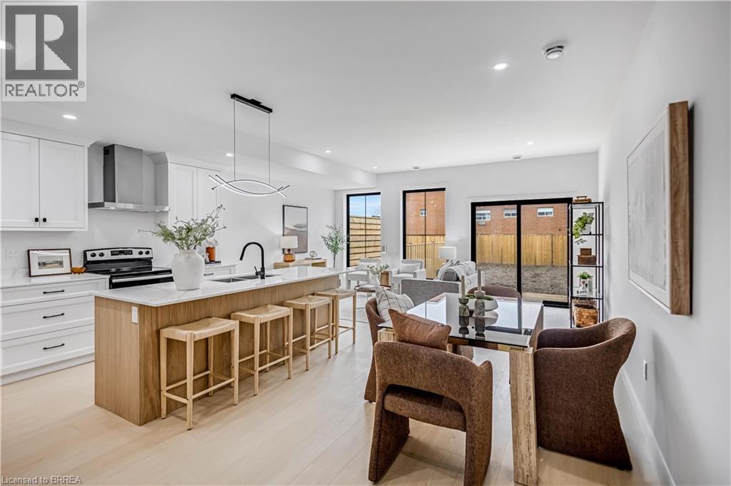 105 Winniett Street, Brantford, Ontario  N3T 1N1 - Photo 9 - 40802911