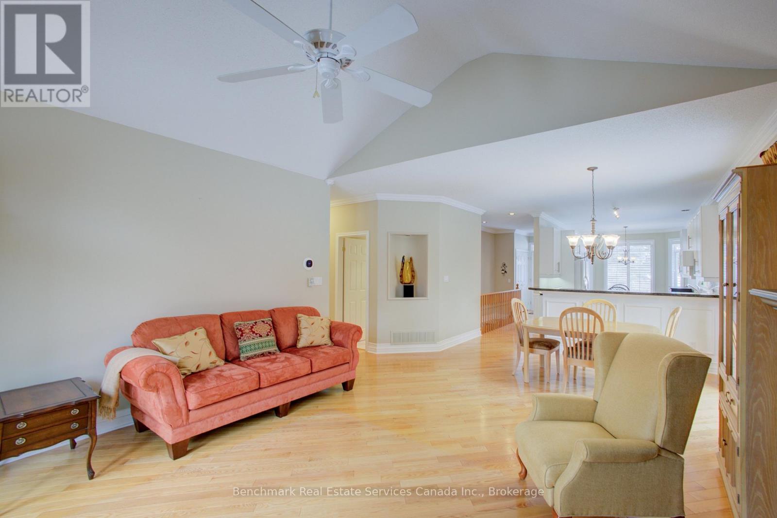 69 Bella Vista Trail, New Tecumseth, Ontario  L9R 2E2 - Photo 18 - N12912454