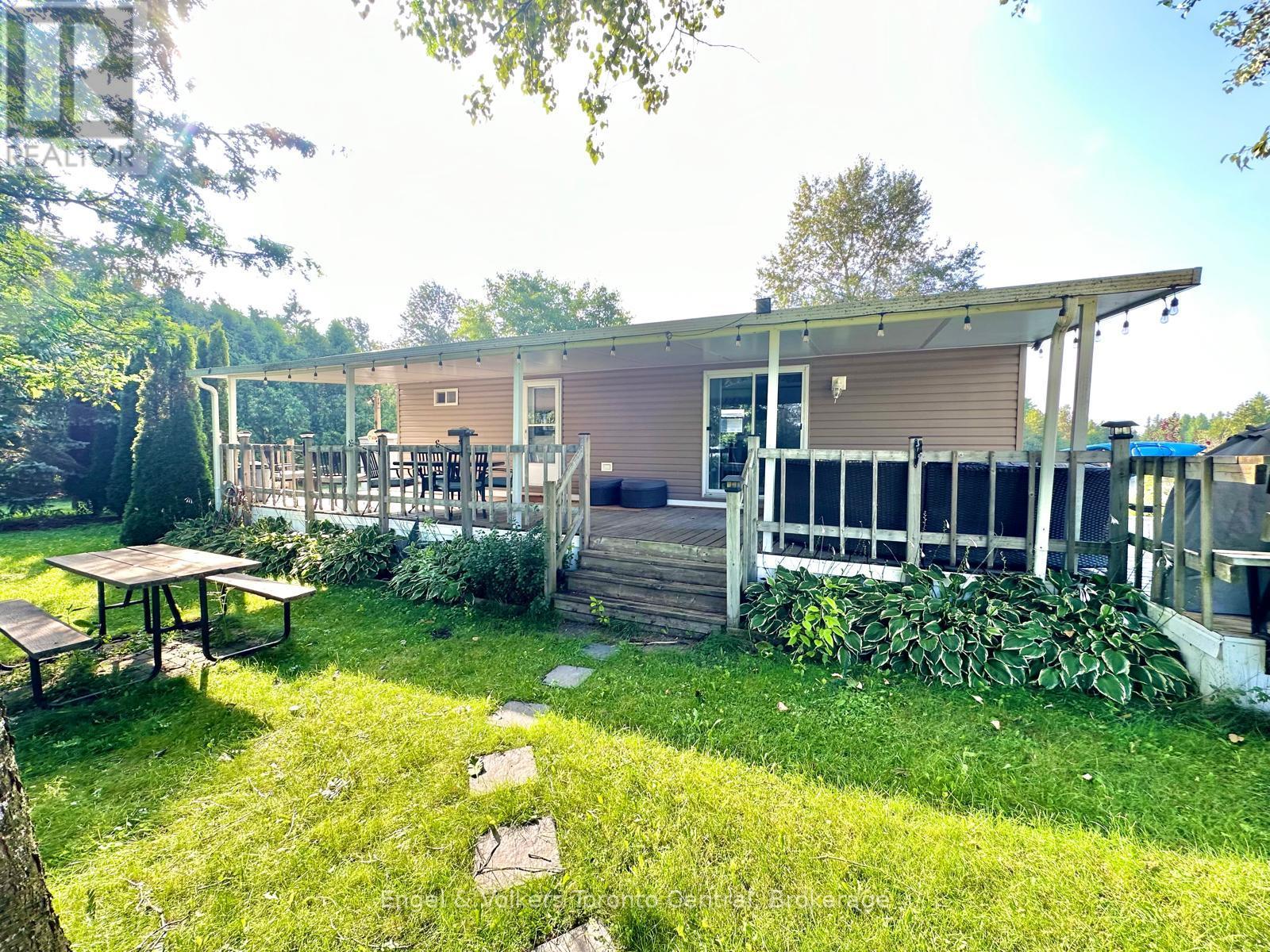 B8 - 7489 Sideroad 5 E, Wellington North, Ontario  N0G 2L0 - Photo 3 - X12885416