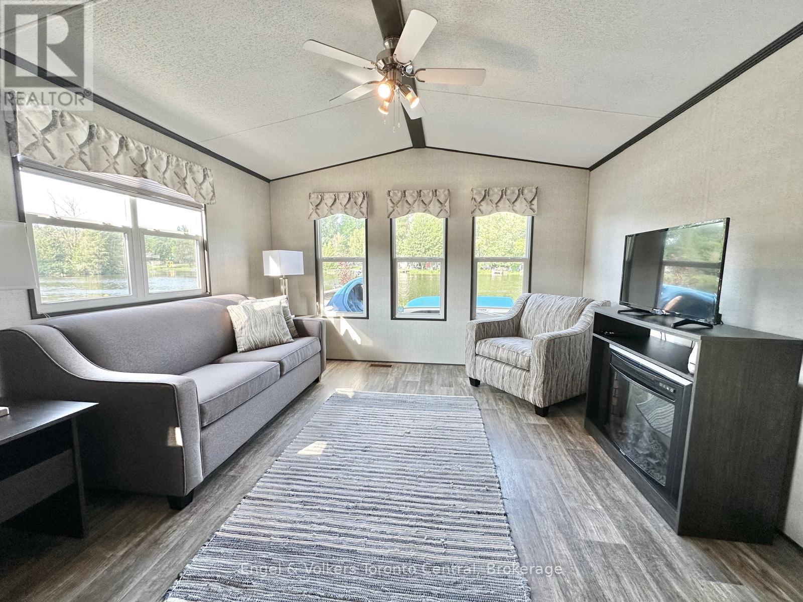 B8 - 7489 Sideroad 5 E, Wellington North, Ontario  N0G 2L0 - Photo 6 - X12885416