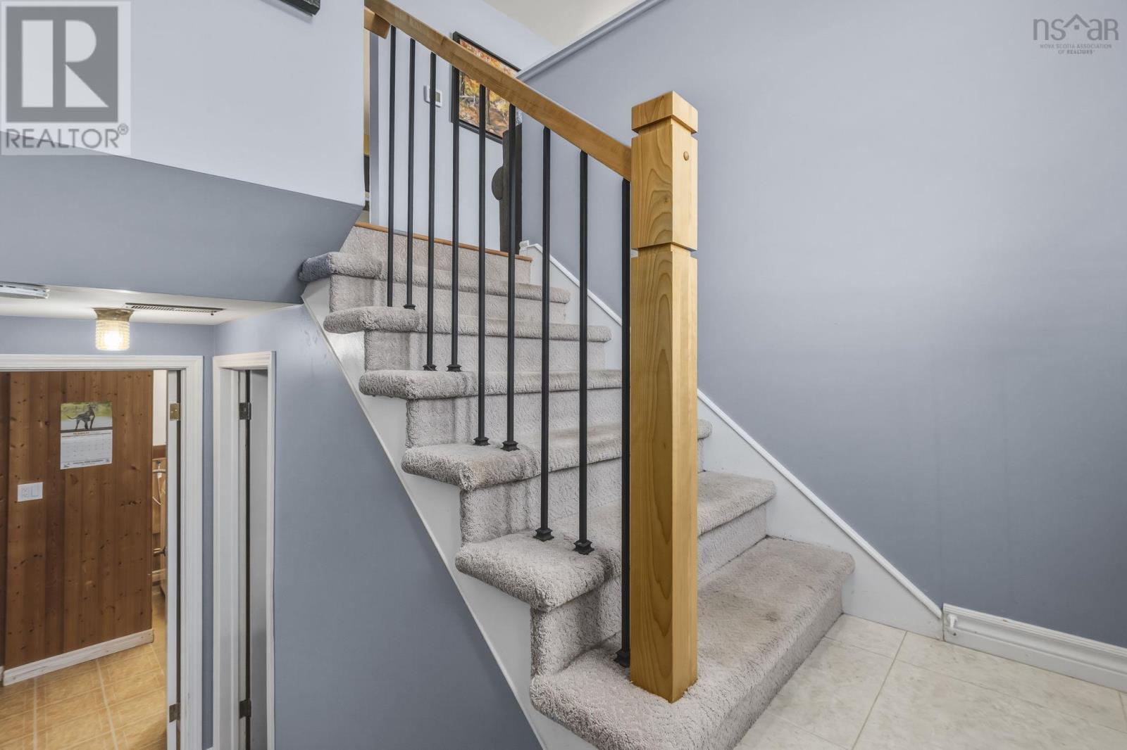 65 Carlisle Drive, Cole Harbour, Nova Scotia  B2V 1V8 - Photo 2 - 202605262