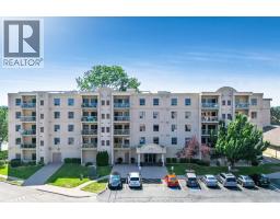 315 Village Grove Unit# 305, Tecumseh, Ontario