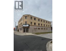 2998 TECUMSEH ROAD East, Windsor, Ontario