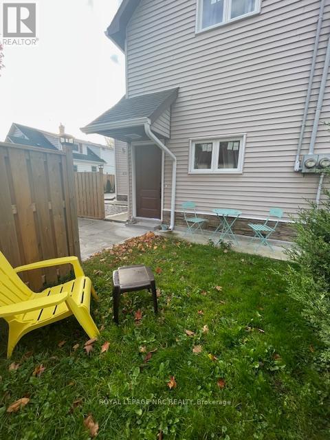 Unit #2 - Upper - 3717 Hibbard Street, Fort Erie, Ontario  L0S 1N0 - Photo 3 - X12826428