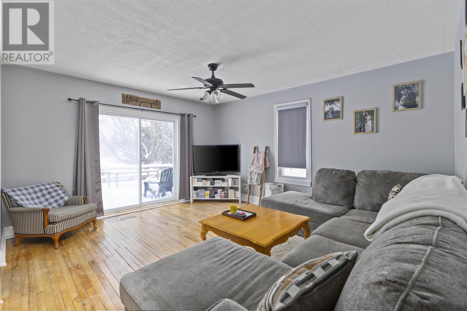 226 Main St, Thessalon, Ontario  P0R 1L0 - Photo 3 - SM260224