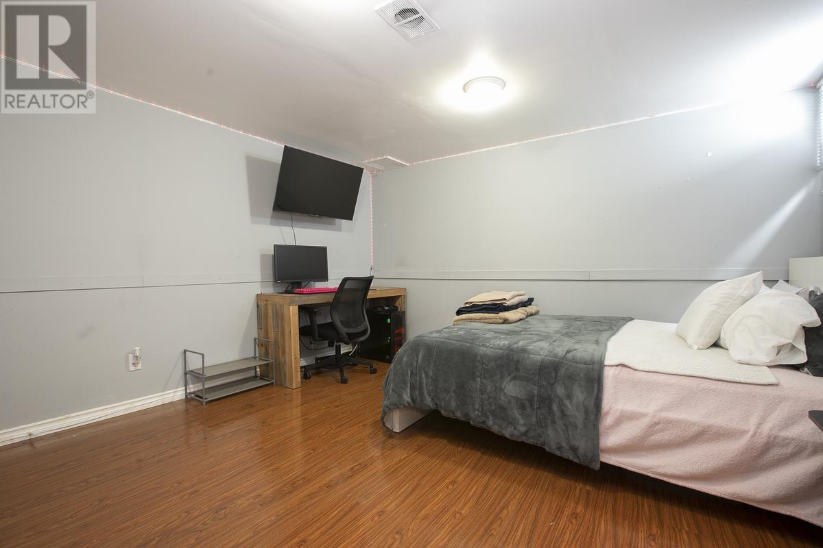 27 Weldon Ave, Sault Ste. Marie, Ontario  P6B 3C4 - Photo 39 - SM260521