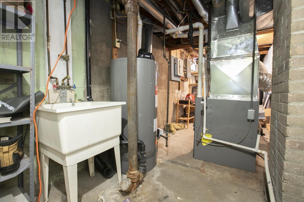 27 Weldon Ave, Sault Ste. Marie, Ontario  P6B 3C4 - Photo 44 - SM260521