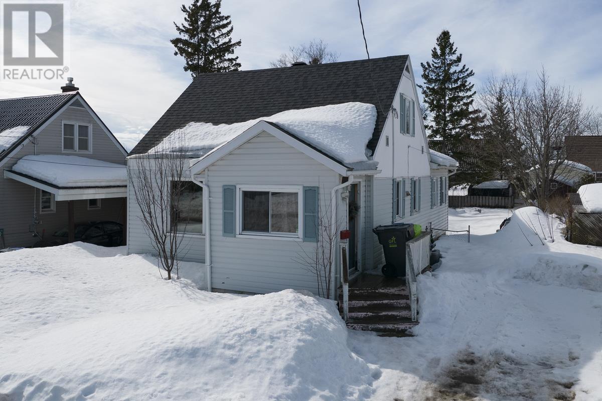 27 Weldon Ave, Sault Ste. Marie, Ontario  P6B 3C4 - Photo 47 - SM260521