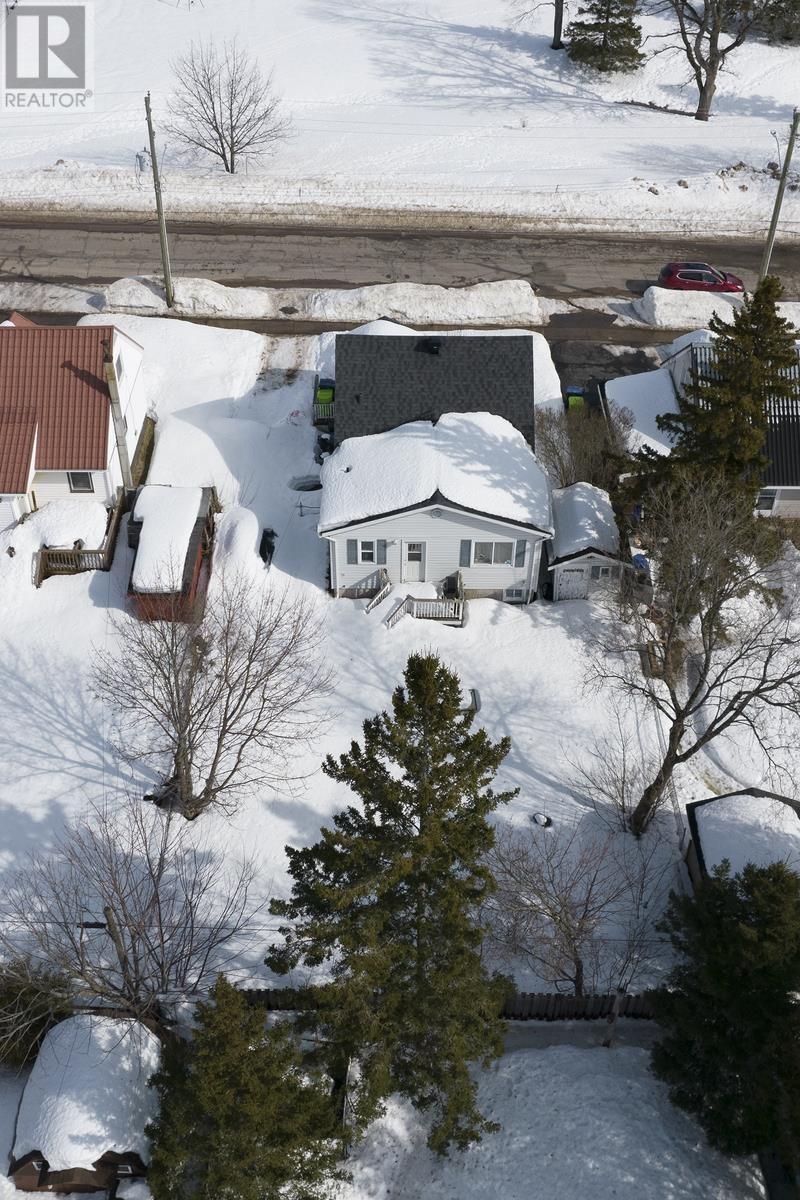 27 Weldon Ave, Sault Ste. Marie, Ontario  P6B 3C4 - Photo 48 - SM260521