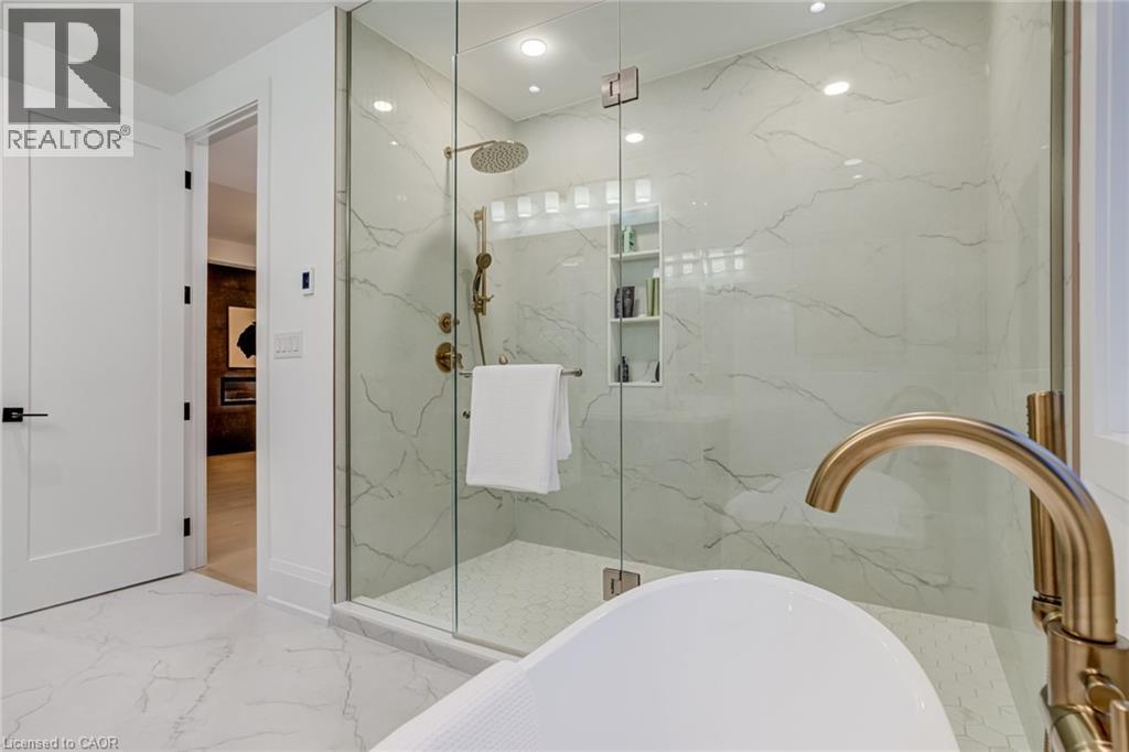 102 Cumming Court, Ancaster, Ontario  L9G 1V3 - Photo 30 - 40803362