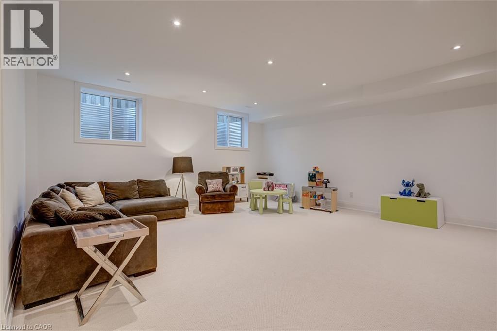 102 Cumming Court, Ancaster, Ontario  L9G 1V3 - Photo 39 - 40803362