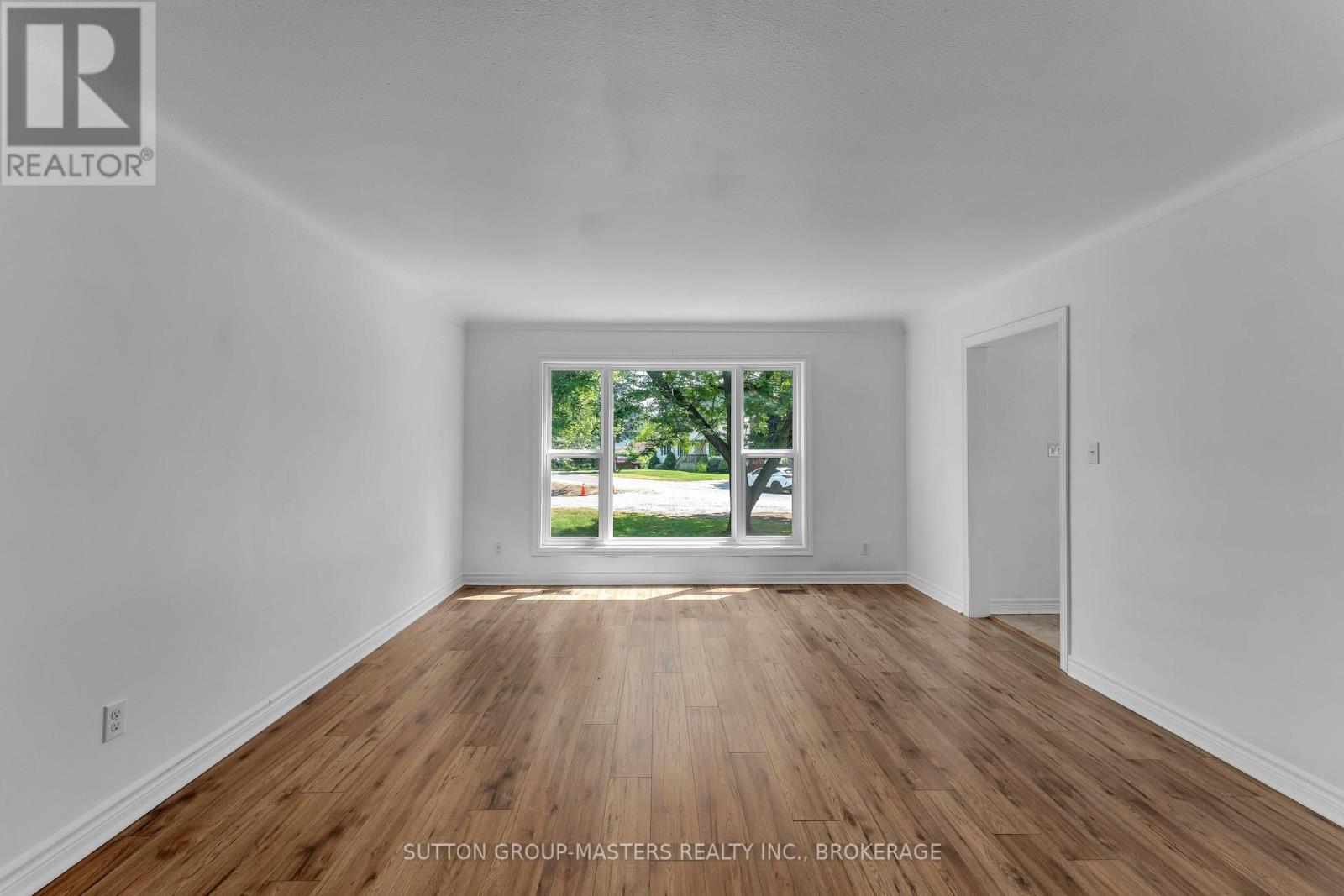 40 Crescent Drive, Kingston, Ontario  K7M 4J5 - Photo 11 - X12913288