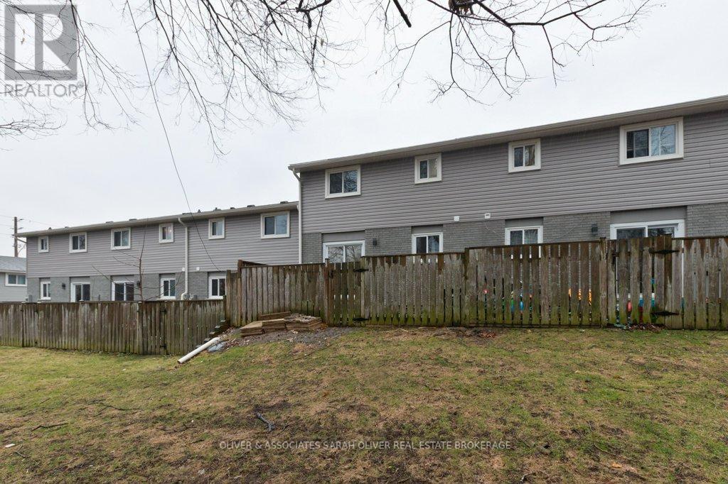 11 - 423 Griffith Street, London South, Ontario  N6K 2S3 - Photo 18 - X12913230