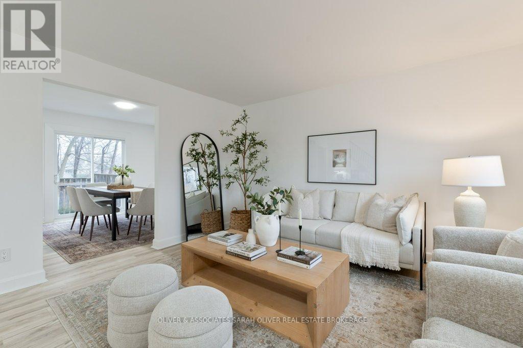 11 - 423 Griffith Street, London South, Ontario  N6K 2S3 - Photo 2 - X12913230