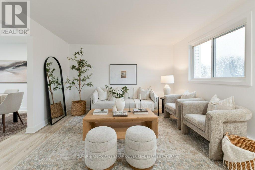 11 - 423 Griffith Street, London South, Ontario  N6K 2S3 - Photo 3 - X12913230