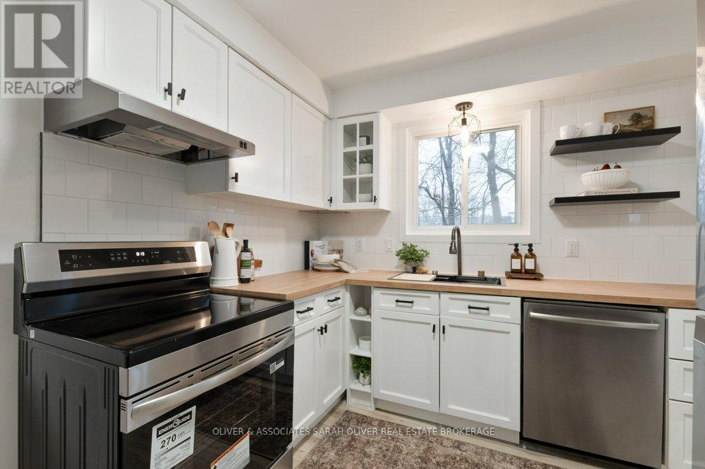 11 - 423 Griffith Street, London South, Ontario  N6K 2S3 - Photo 6 - X12913230