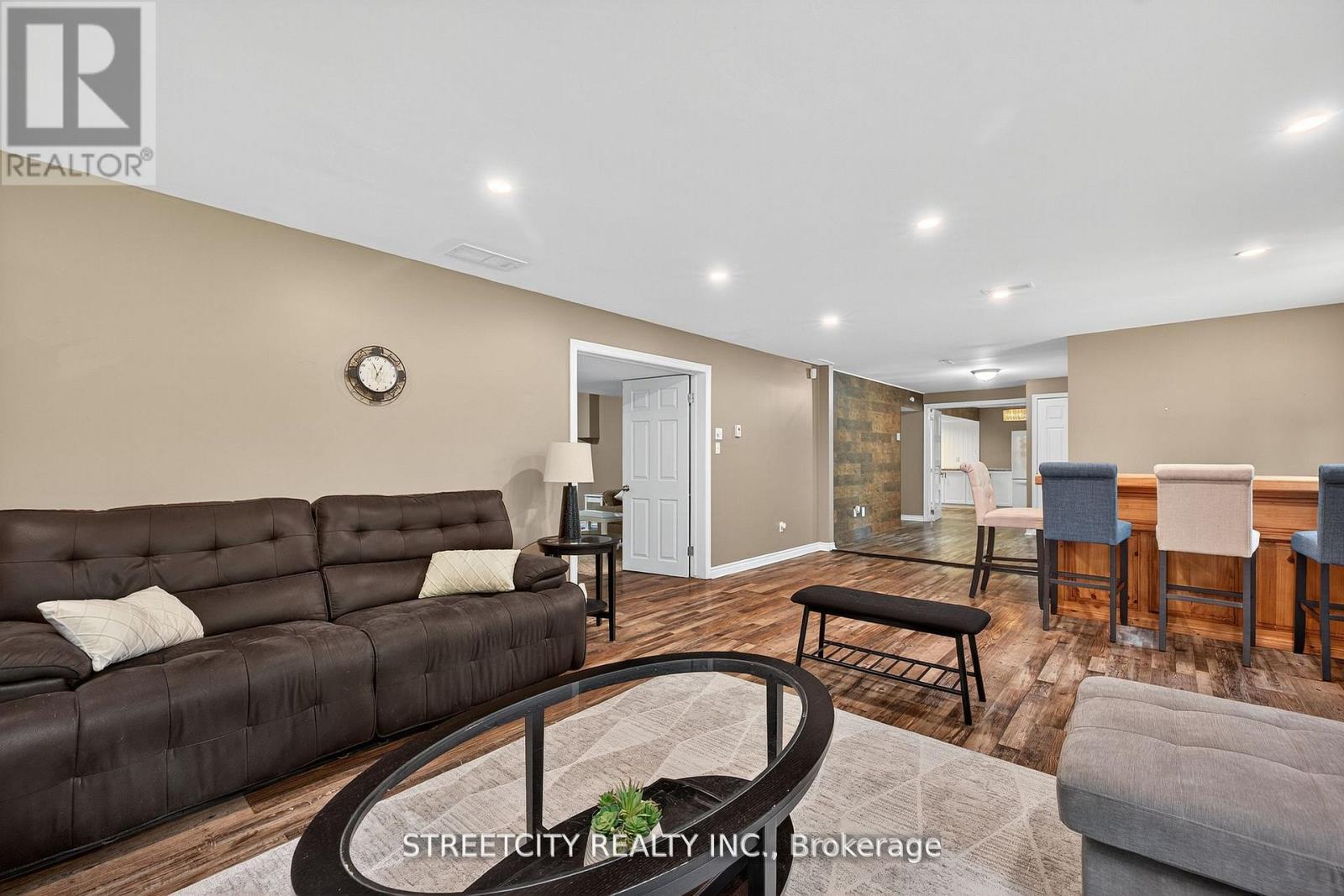 1163 Crumlin Side Road, London East, Ontario  N5V 1R6 - Photo 33 - X12913342