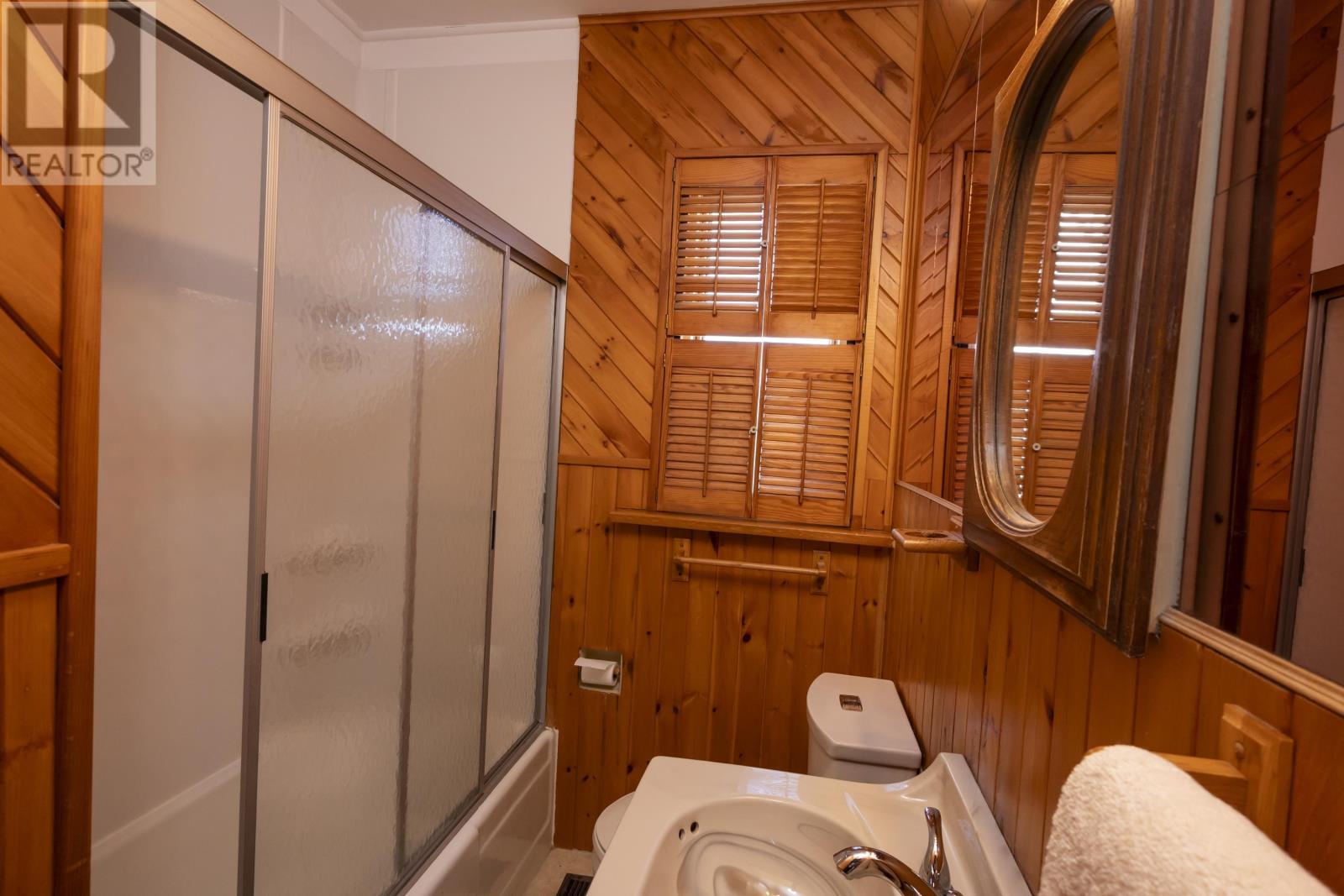 616 Southern Ave, Thunder Bay, Ontario  P7C 2V2 - Photo 18 - TB2600467