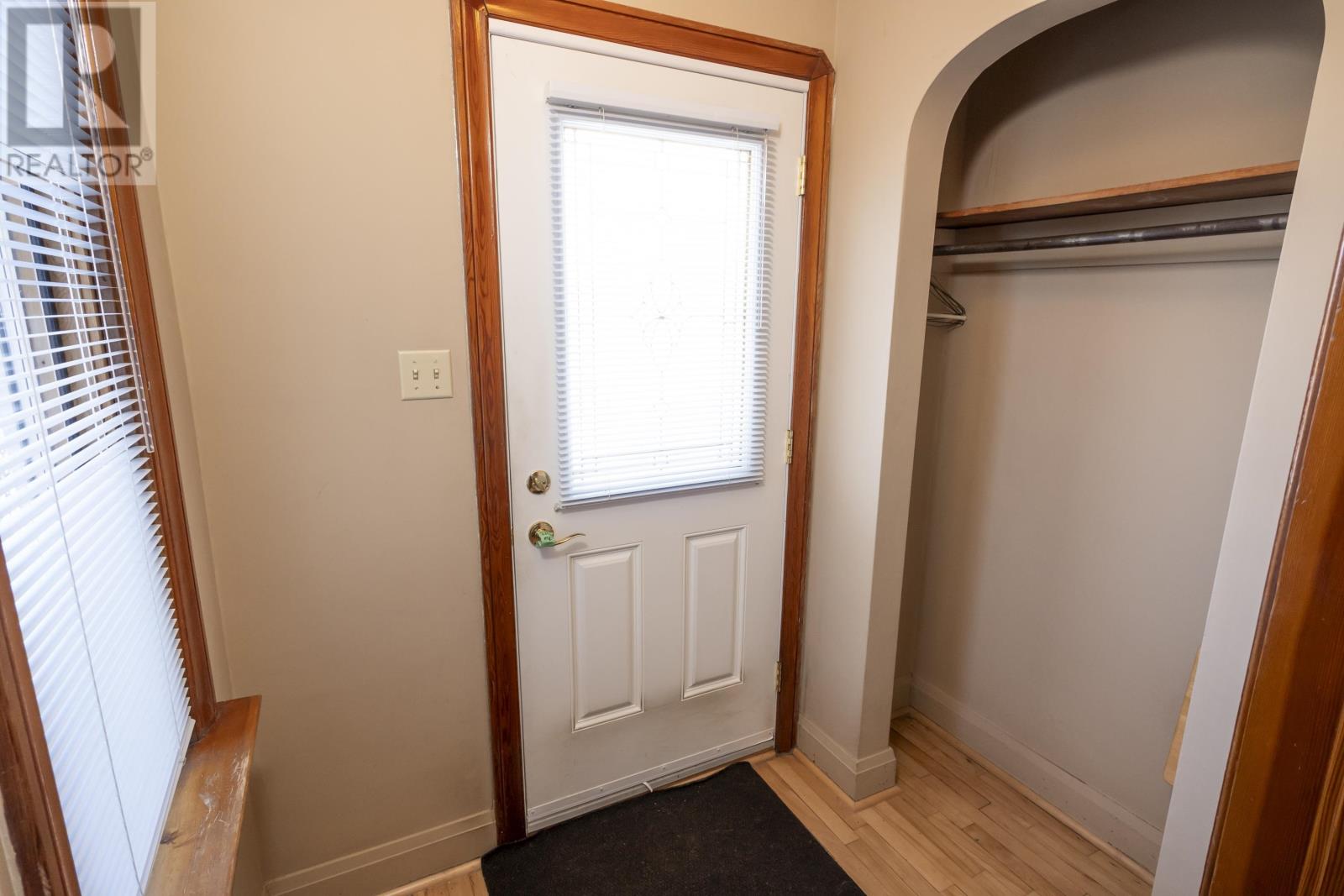 616 Southern Ave, Thunder Bay, Ontario  P7C 2V2 - Photo 3 - TB2600467