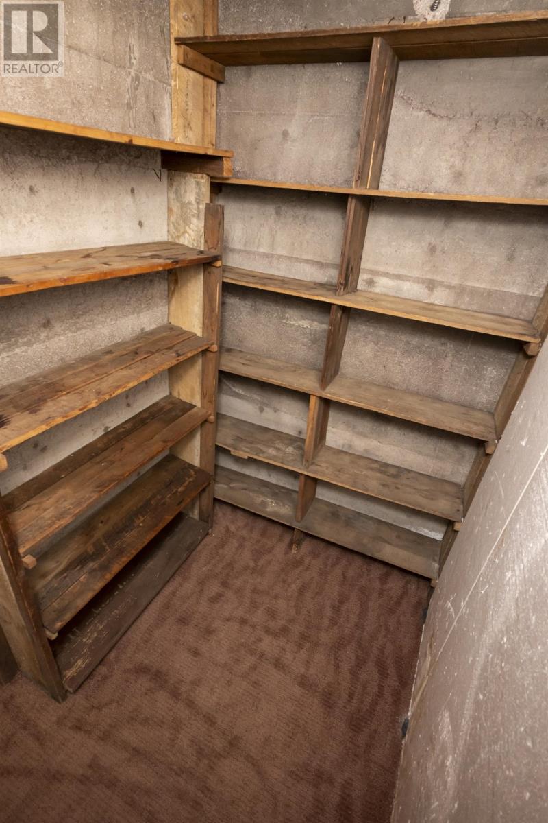 616 Southern Ave, Thunder Bay, Ontario  P7C 2V2 - Photo 39 - TB2600467