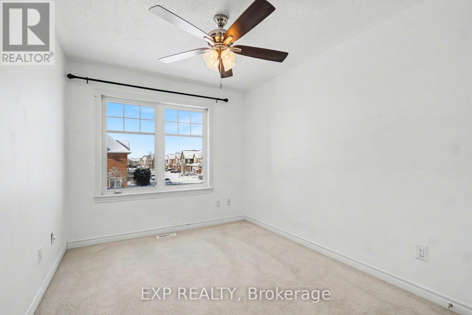 180 Flat Sedge Crescent, Ottawa, Ontario  K1T 0G9 - Photo 15 - X12913358