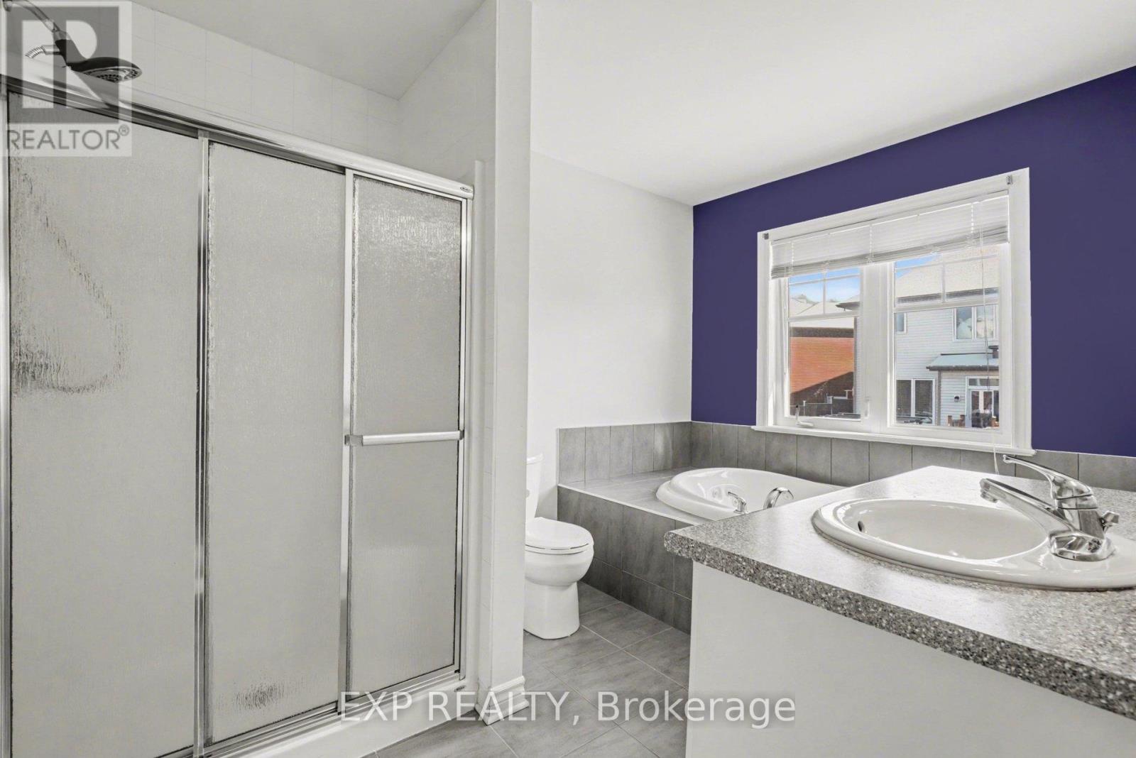 180 Flat Sedge Crescent, Ottawa, Ontario  K1T 0G9 - Photo 16 - X12913358