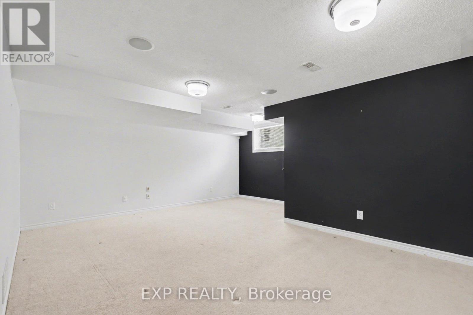 180 Flat Sedge Crescent, Ottawa, Ontario  K1T 0G9 - Photo 24 - X12913358