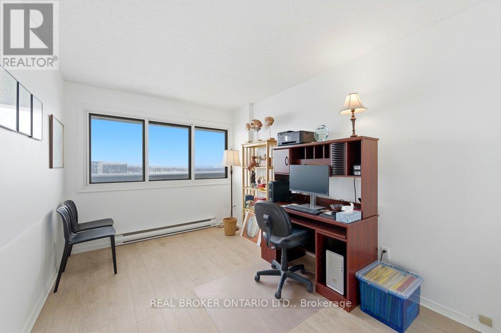 1613 - 40 Landry Street, Ottawa, Ontario  K1L 8K4 - Photo 12 - X12913362