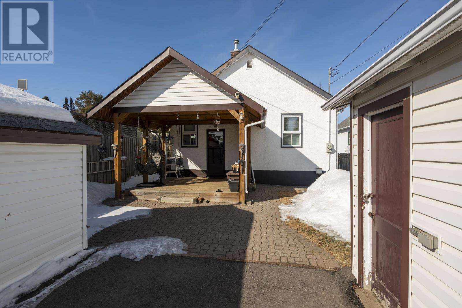 616 Southern Ave, Thunder Bay, Ontario  P7C 2V2 - Photo 48 - TB2600467