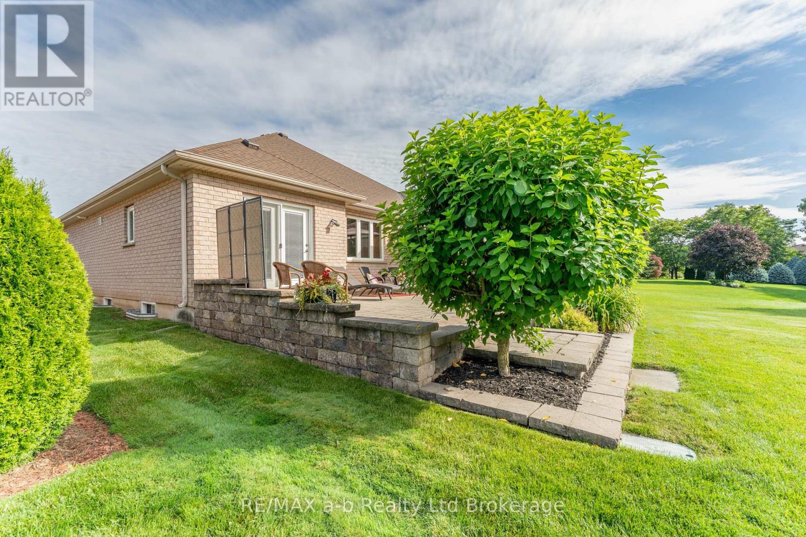 90 Weston Drive, Tillsonburg, Ontario  N4G 5W9 - Photo 38 - X12913344