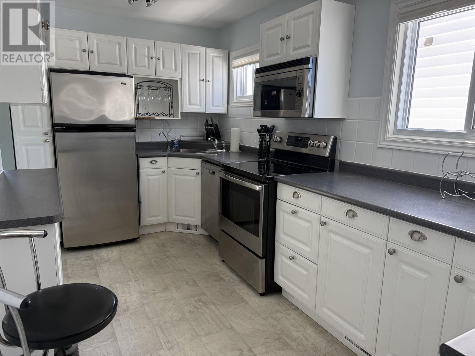 306 Christina St W, Thunder Bay, Ontario  P7E 4P6 - Photo 10 - TB2600513