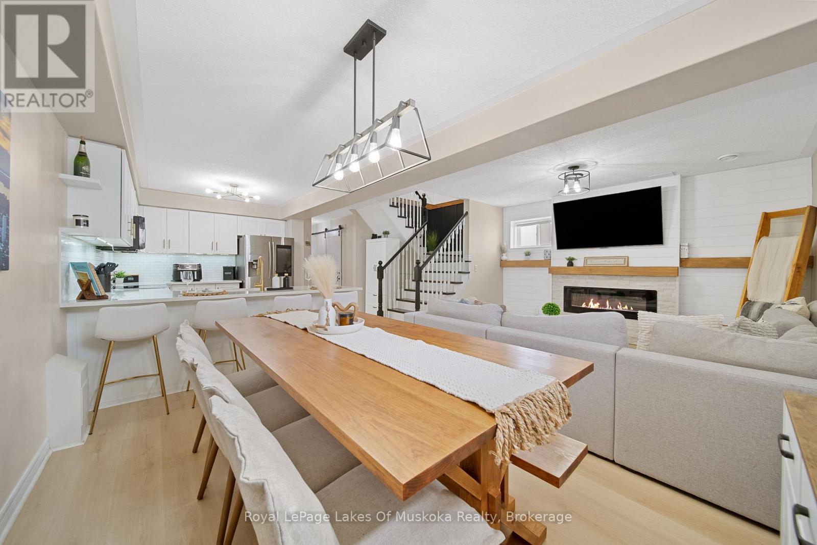 70 Pearl Drive, Orillia, Ontario  L3V 6H2 - Photo 10 - S12913366