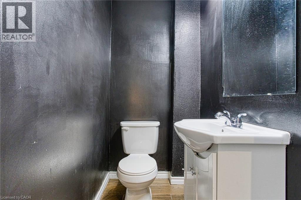 20 Senator Avenue, Hamilton, Ontario  L8L 1Z4 - Photo 17 - 40814385