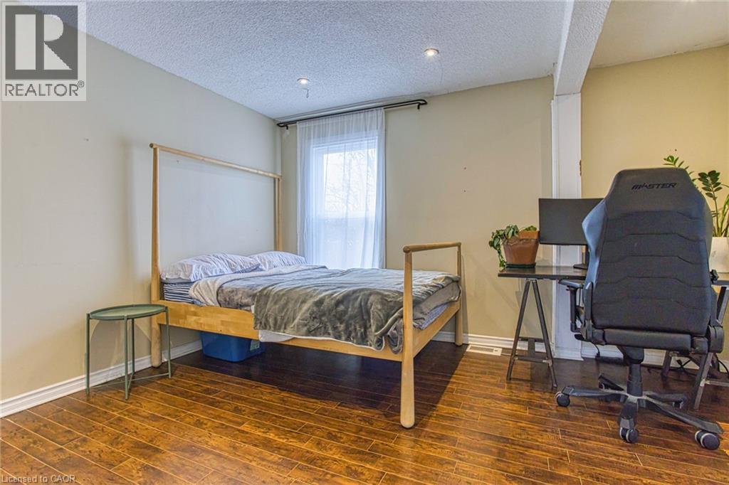 20 Senator Avenue, Hamilton, Ontario  L8L 1Z4 - Photo 19 - 40814385