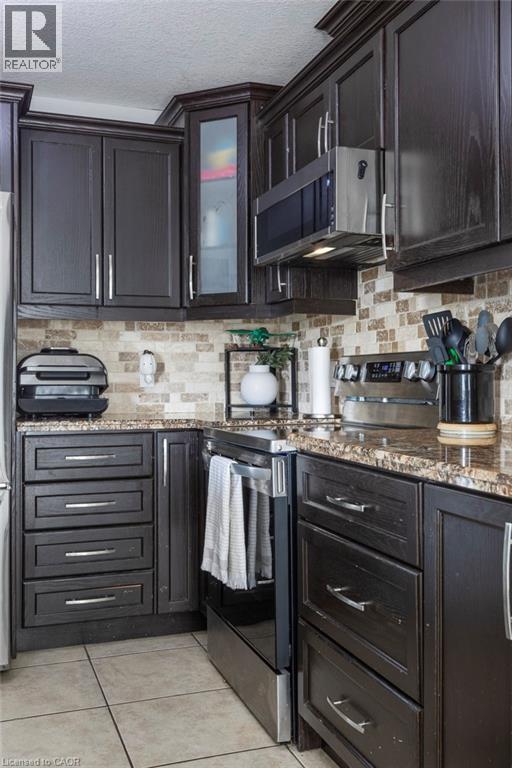 16 Avatar Place, Glanbrook, Ontario  L0R 1W0 - Photo 10 - 40813396