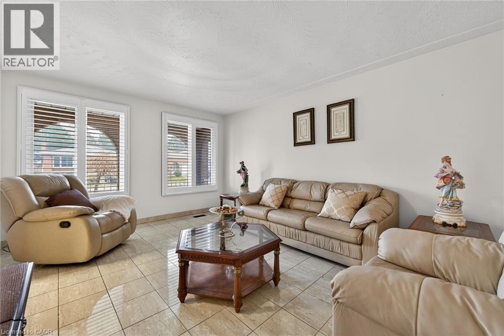 15 Fairington Crescent, Hamilton, Ontario  L8E 3N3 - Photo 22 - 40812902