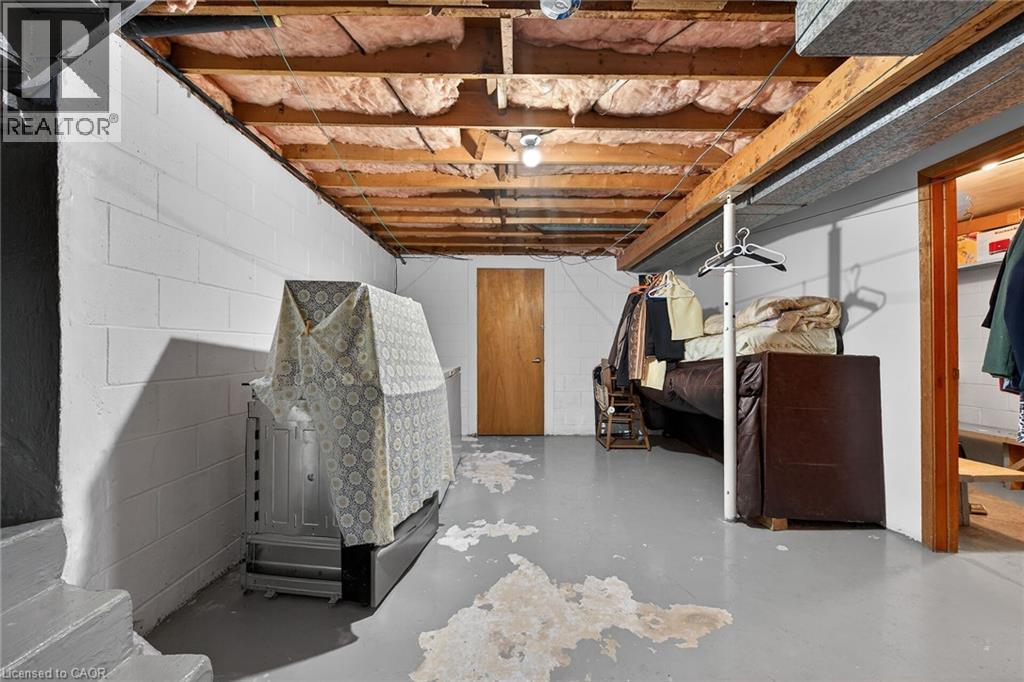 15 Fairington Crescent, Hamilton, Ontario  L8E 3N3 - Photo 43 - 40812902