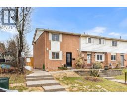 71 SARAH Lane, Oakville, Ontario