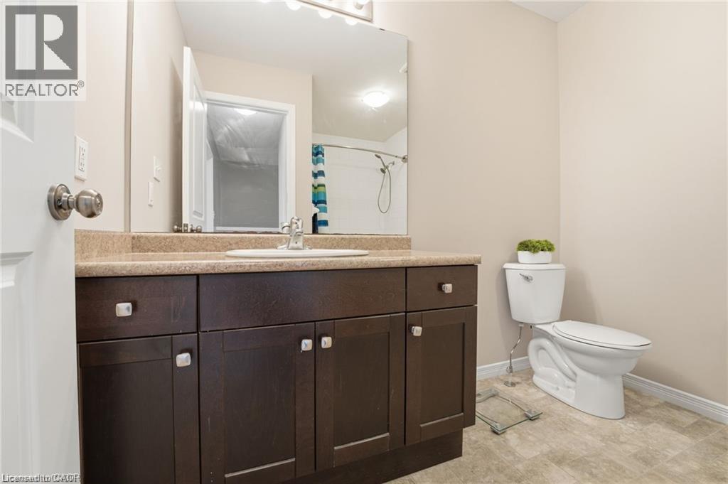 955 Zeller Crescent, Kitchener, Ontario  N2A 0C9 - Photo 20 - 40814193